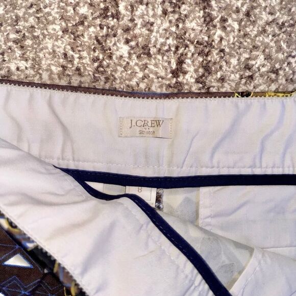 J. Crew Women's Stretch Hawaiian Print Flat Front Chino Shorts Brown Size 8 - Picture 2 of 8